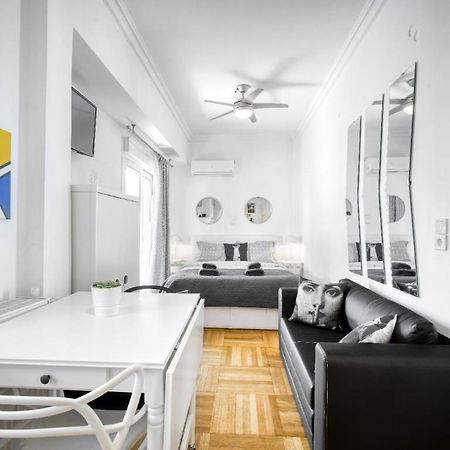 The Cactus Apartment With Large Sunny Balcony Atene Esterno foto