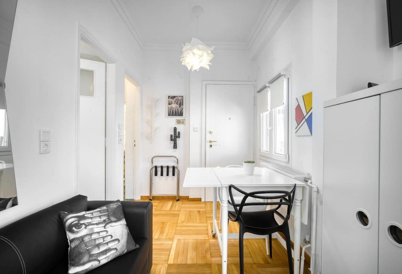 The Cactus Apartment With Large Sunny Balcony Atene Esterno foto