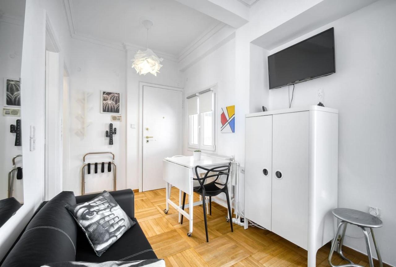 The Cactus Apartment With Large Sunny Balcony Atene Esterno foto